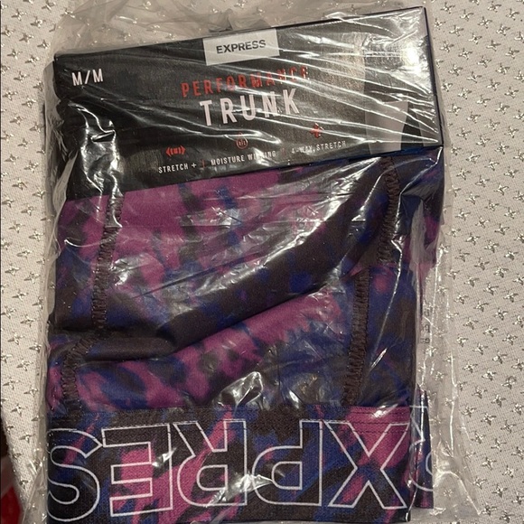 Men’s Express Performance Trunk - Picture 1 of 3